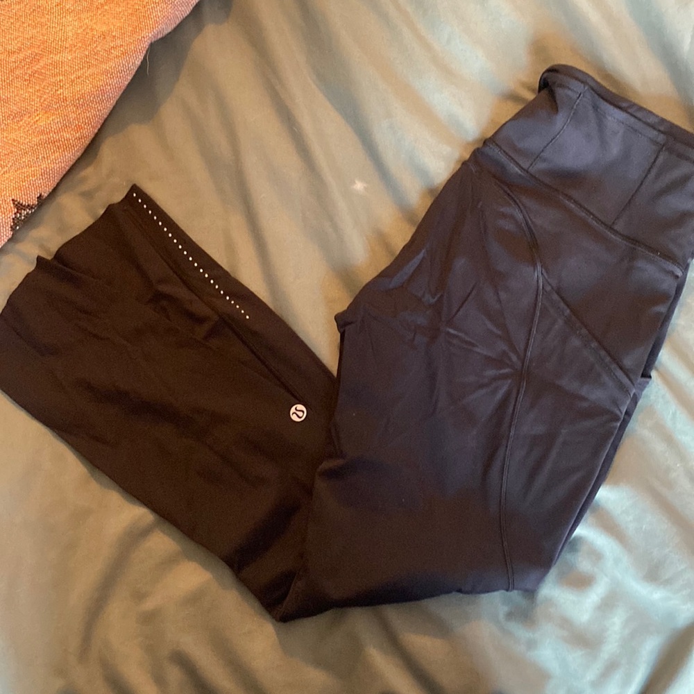 Lululemon black running leggings w/ side pockets size 8